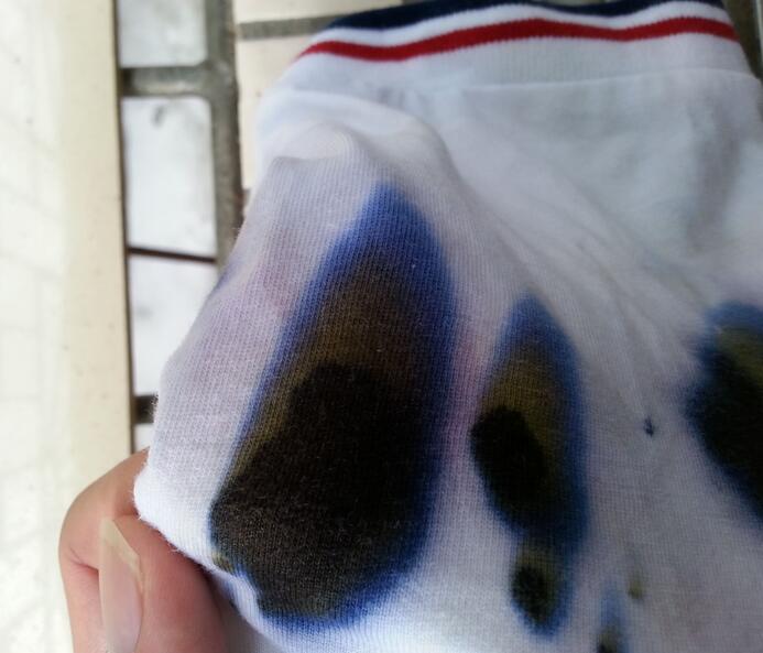 衣服上的墨汁怎么清洗干凈？