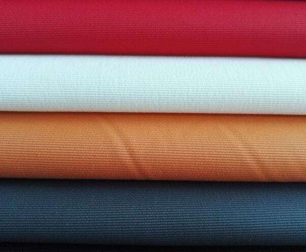 尼龍面料衣服的優(yōu)缺點(diǎn)