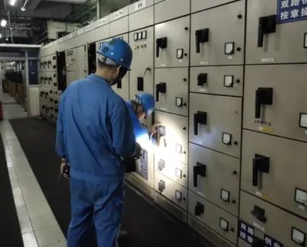 電工作業時應穿什么鞋?